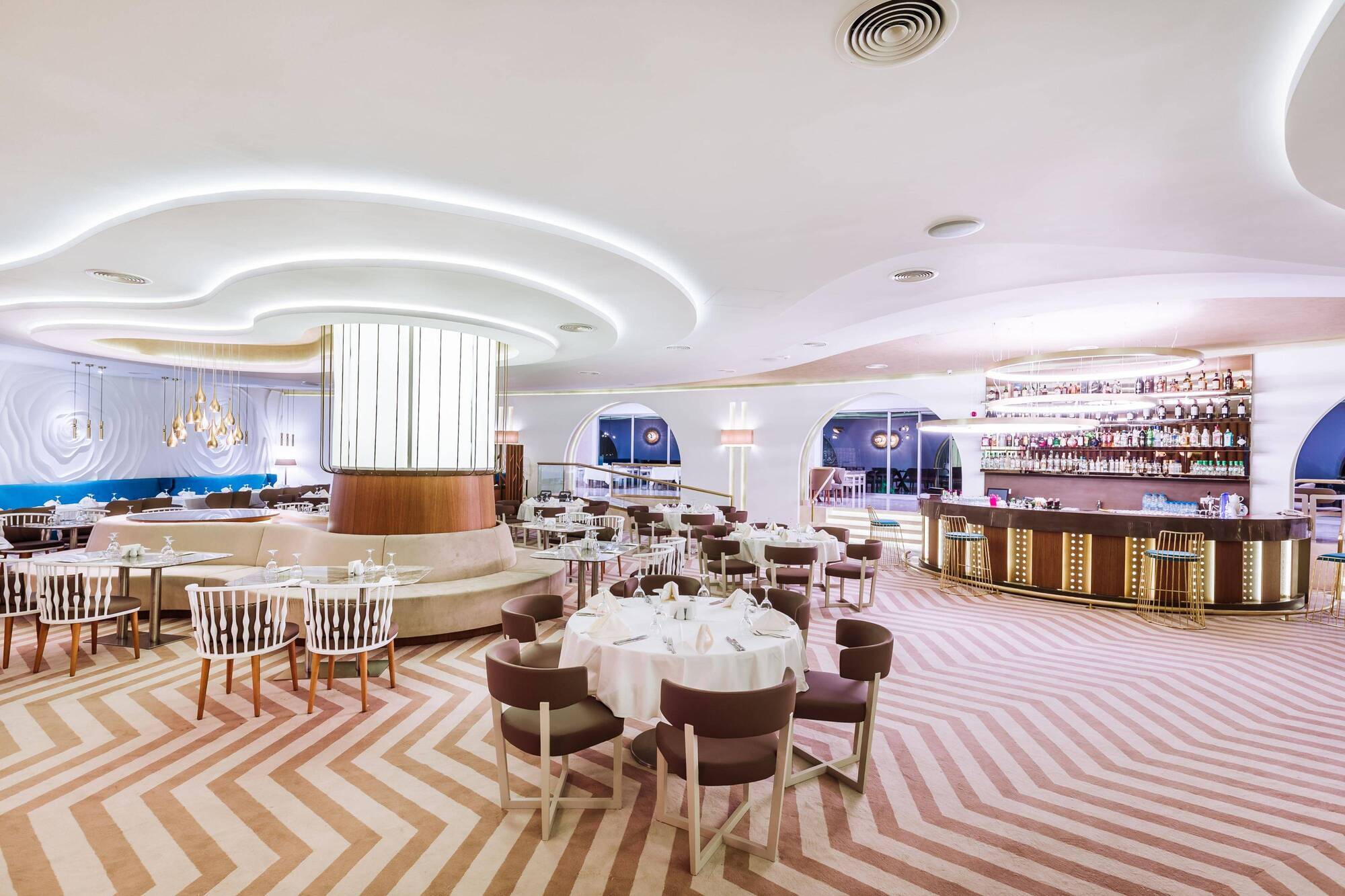 Malpas Hotel Ájosz Epíktitosz Kültér fotó